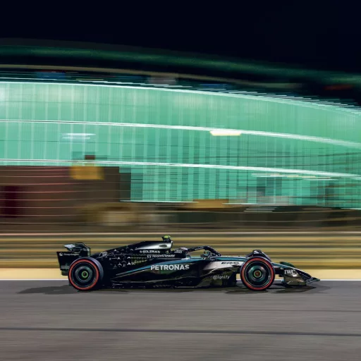 Falinaptár képes lemeznaptár 300x300mm, Formula Realsystem 2024.