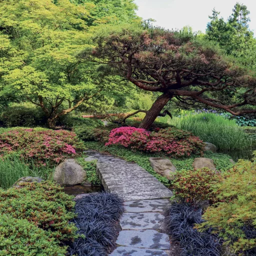 Falinaptár képes lemeznaptár 300x300mm, Gardens Realsystem 2026.