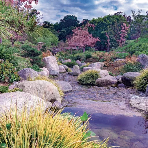 Falinaptár képes lemeznaptár 300x300mm, Gardens Realsystem 2026.