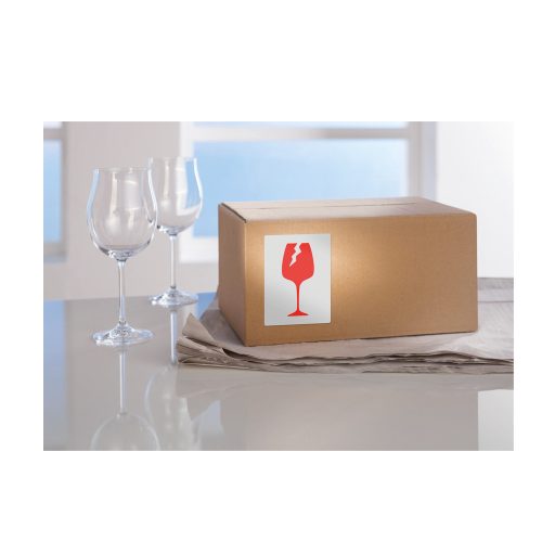 Etikett címke, piktogram Törékeny, óvatosan kezelendő! 74 x100 mm, Avery 